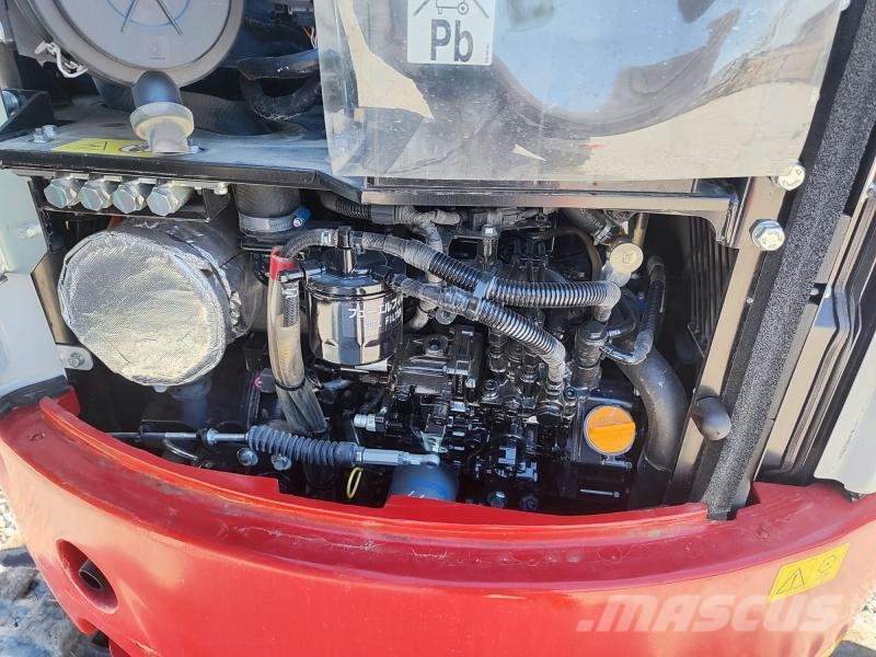 Takeuchi TB325R Mini Escavadoras <7t