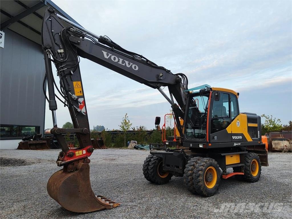 Volvo EW160E Pelle sur pneus