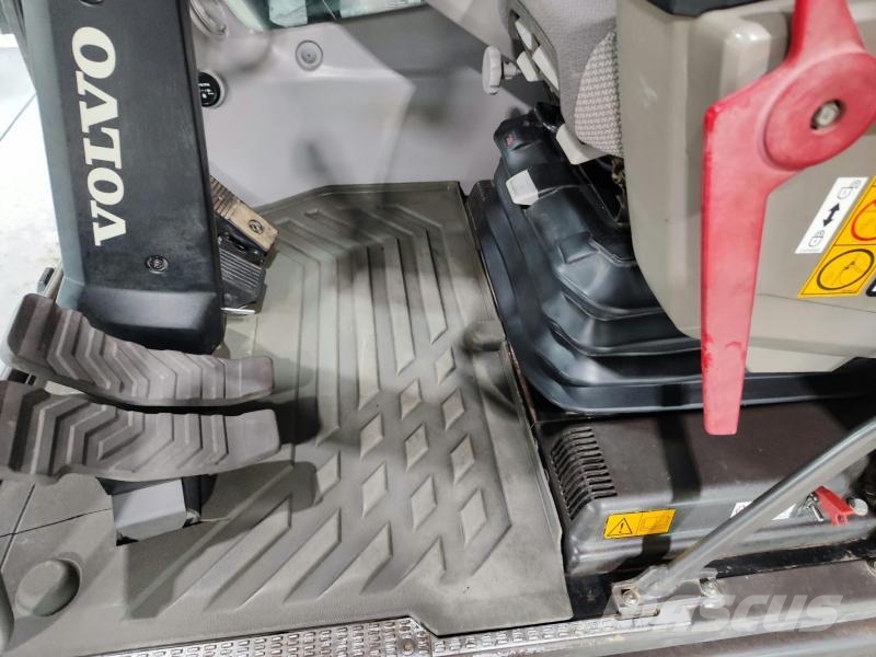 Volvo EW160E Excavatoare cu roti