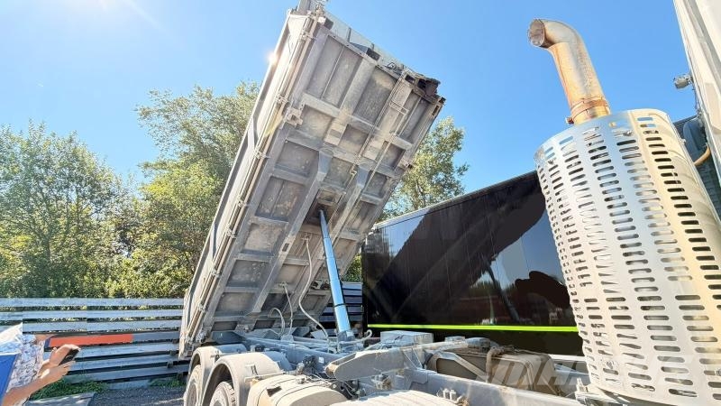Volvo FMX460 شاحنات قلابة