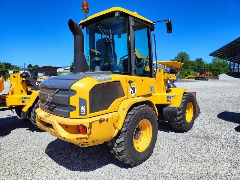 Volvo L30G Pale gommate