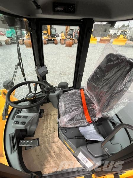 Volvo L30HS Kolesové nakladače
