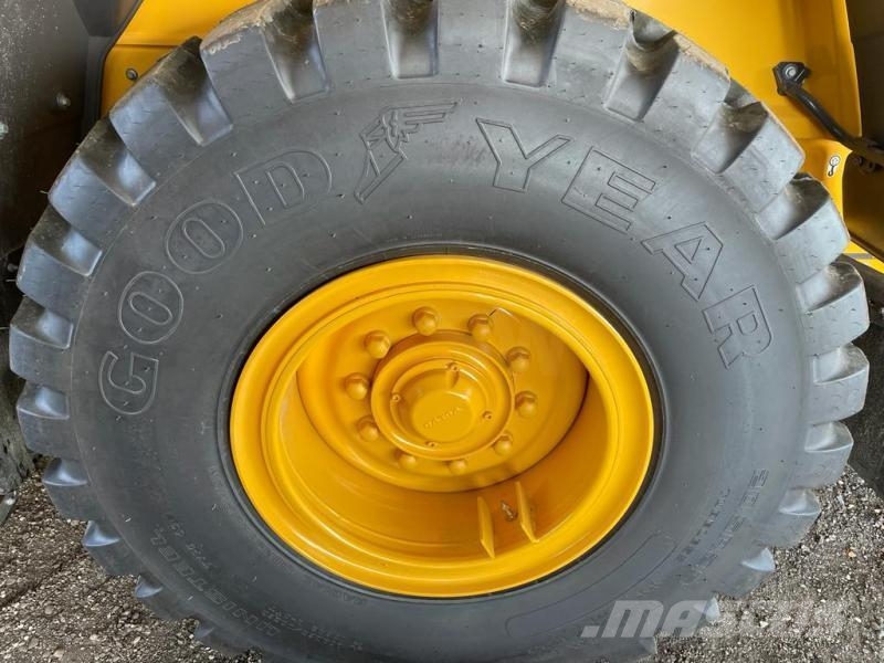 Volvo L60H Колесни товарачи