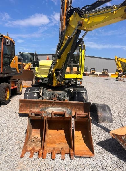 Wacker Neuson EW100 Ratiniai ekskavatoriai