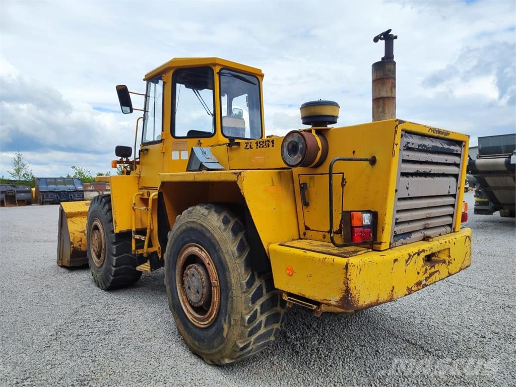Zettelmeyer ZL1801 لوادر بعجل