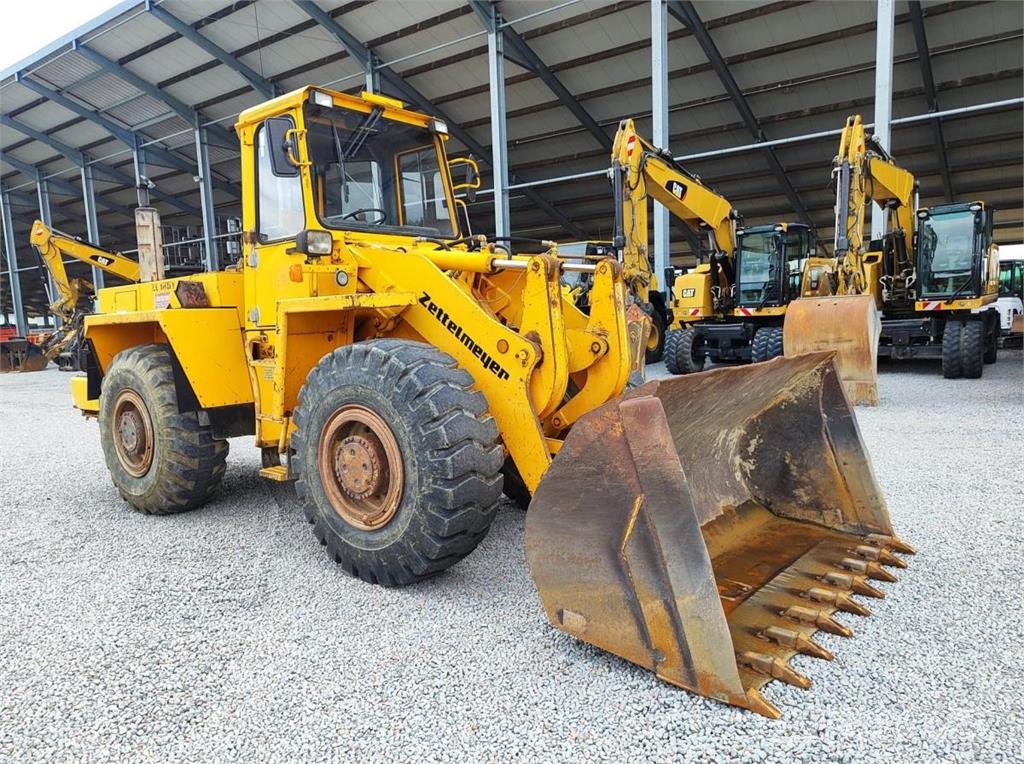 Zettelmeyer ZL1801 لوادر بعجل