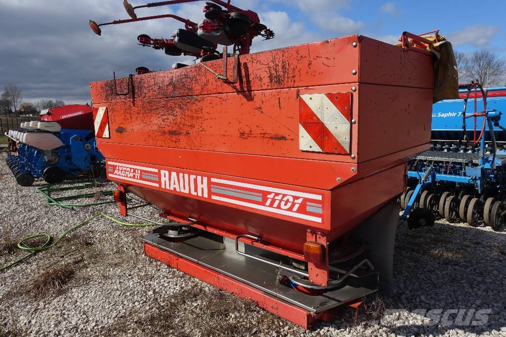 Rauch Axera H 1101 Mineralinių trąšų barstytuvai