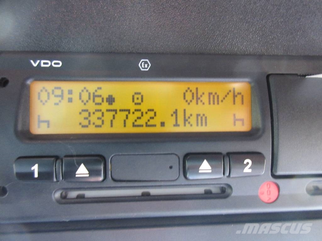 Mercedes-Benz Antos 2535 L Бортові вантажівки