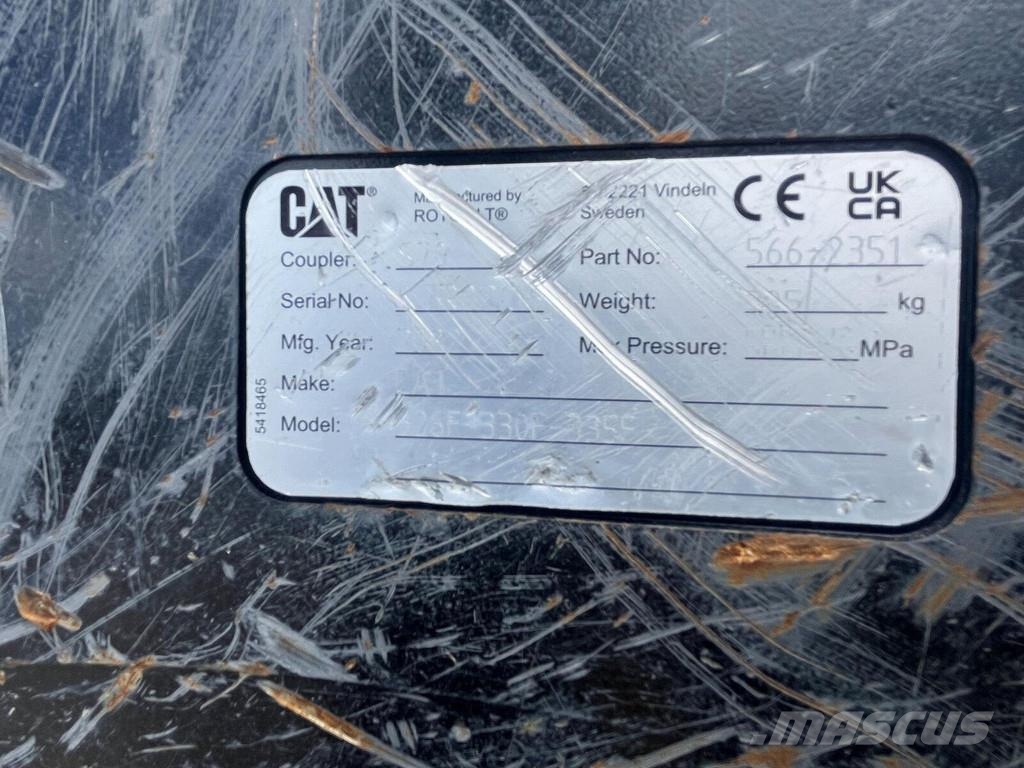 CAT 330 Гусеничні екскаватори