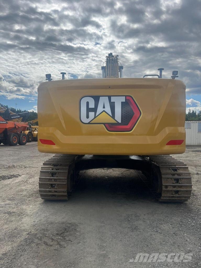 CAT 330 Гусеничні екскаватори
