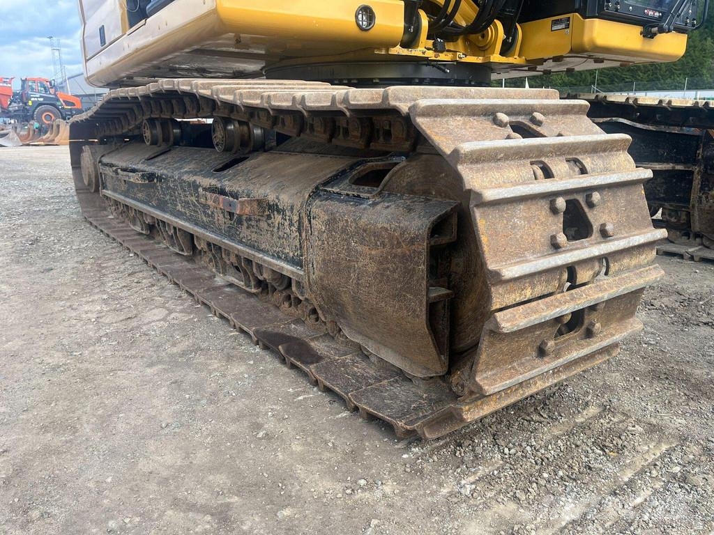 CAT 330 Гусеничні екскаватори