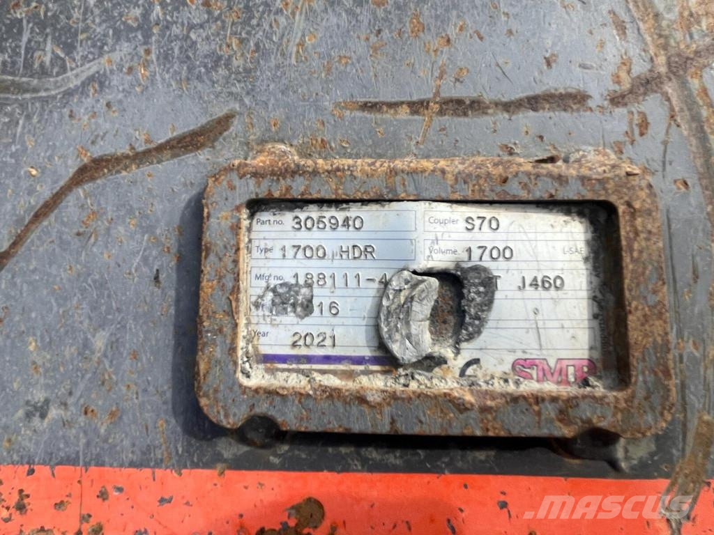 CAT 330 Beltegraver