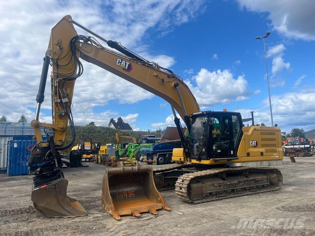 CAT 330 Гусеничні екскаватори
