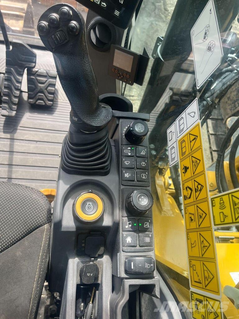 CAT 330-07C Beltegraver
