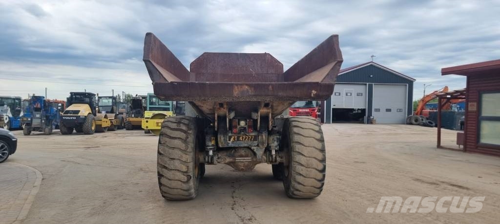 Komatsu HM 300-2 Knik dumptrucks