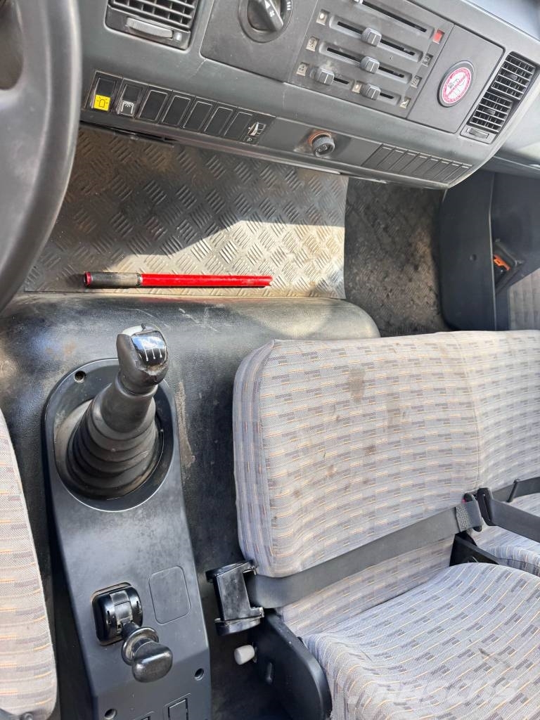 MAN 8.163 - L2000 Koffer - EZ. 1996 * 134482 KM - TOP Κλειστού τύπου