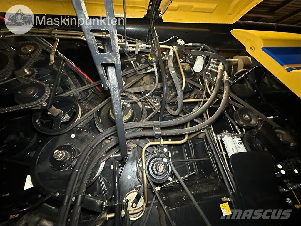 New Holland CX8070 Elevation حصادات