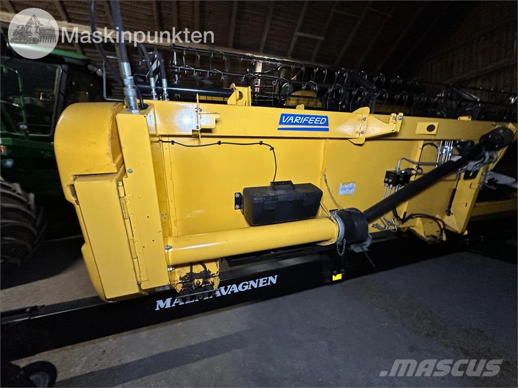 New Holland CX8070 Elevation حصادات