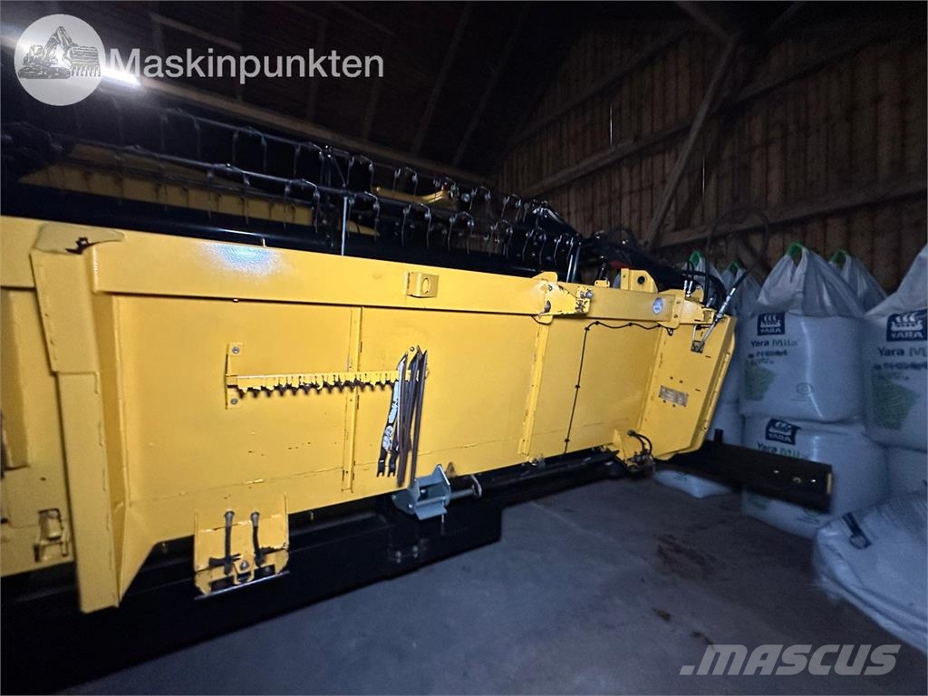 New Holland CX8070 Elevation حصادات