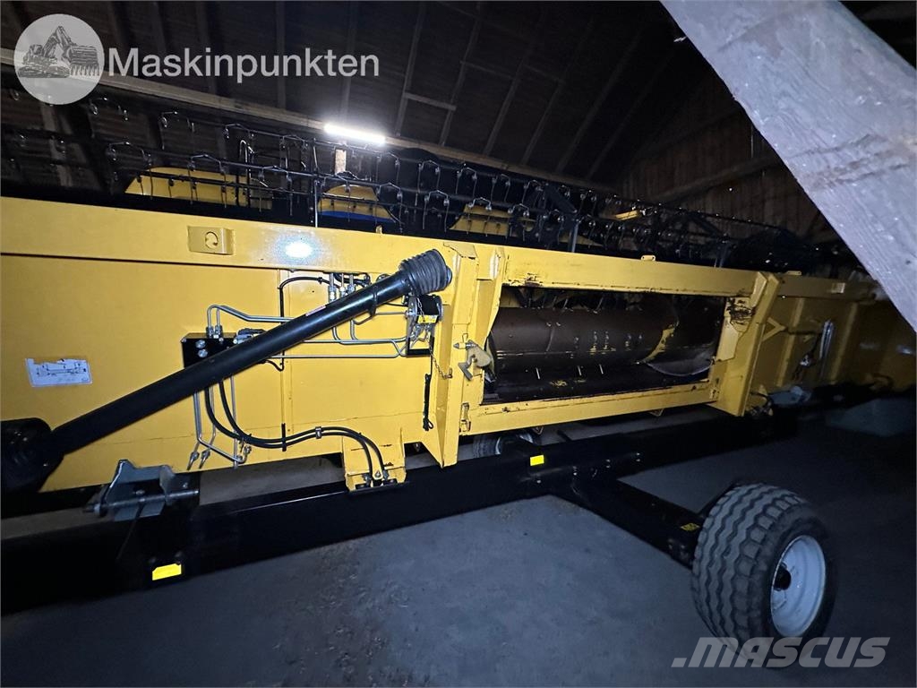 New Holland CX8070 Elevation حصادات