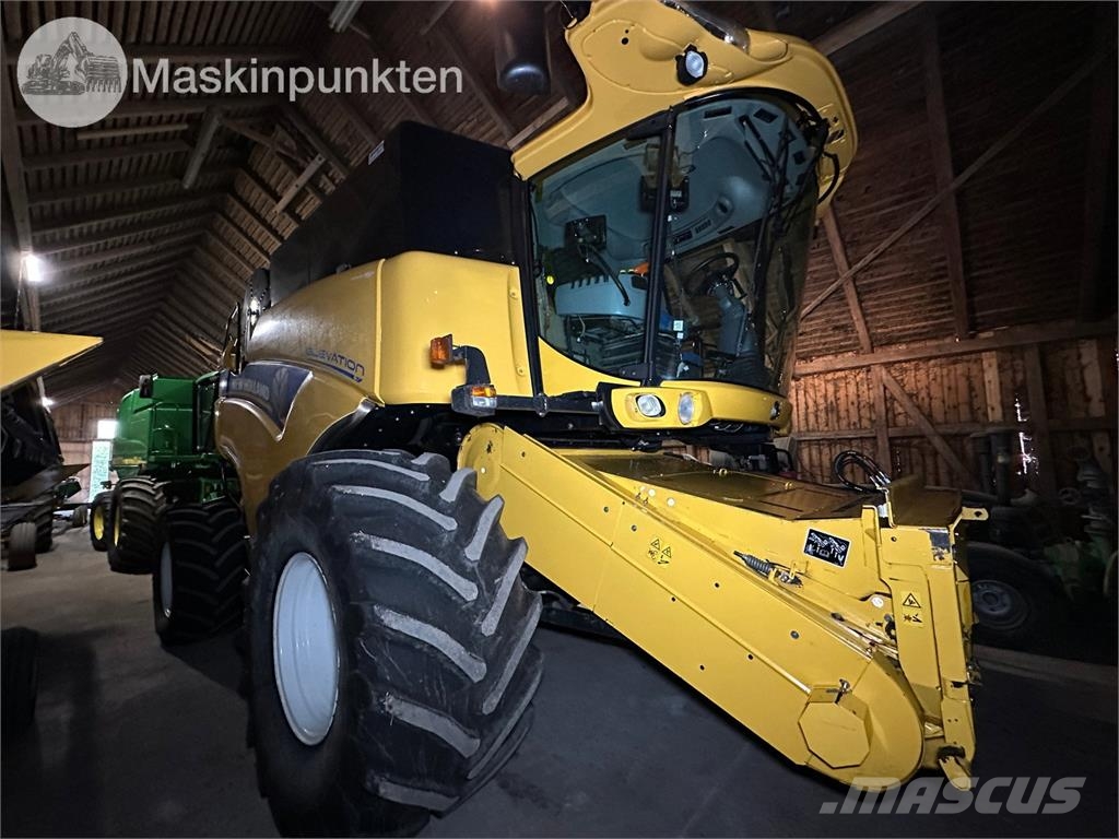 New Holland CX8070 Elevation حصادات