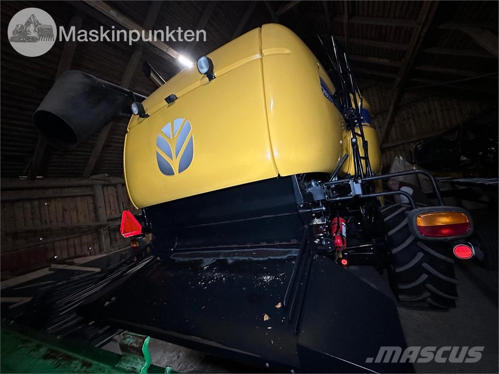 New Holland CX8070 Elevation حصادات