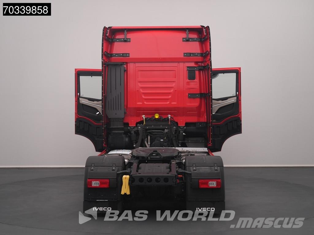 Iveco S-Way 500 4X2 NEW! Retarder 2xTanks Full-Air ACC N وحدات الجر