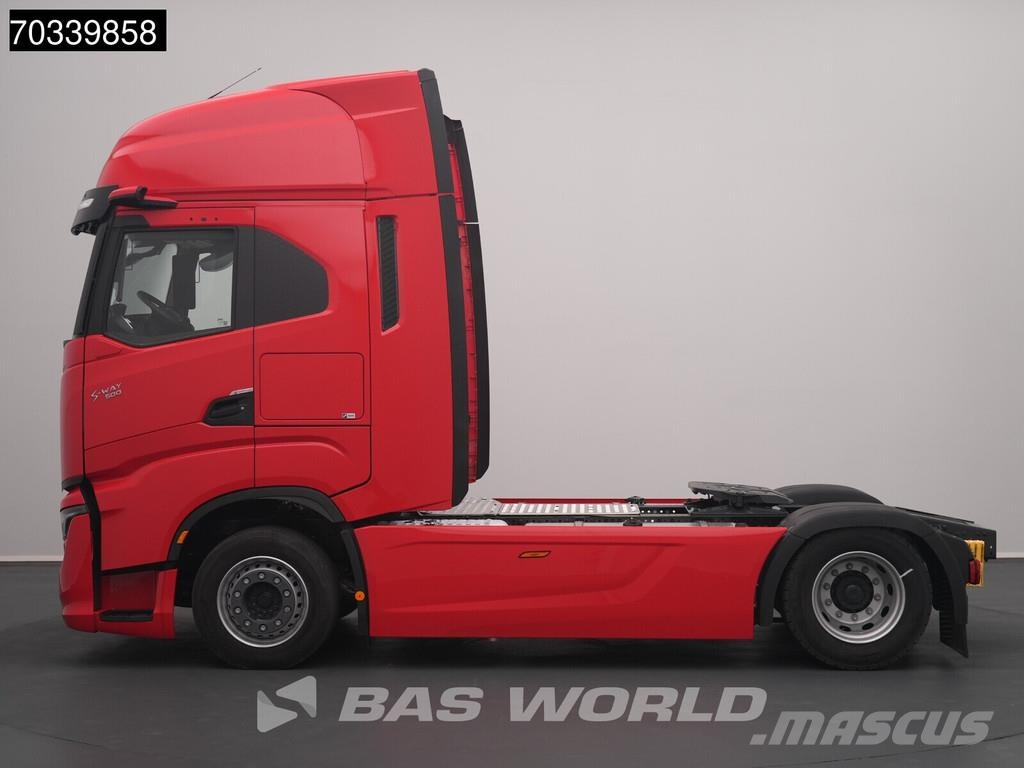Iveco S-Way 500 4X2 NEW! Retarder 2xTanks Full-Air ACC N Vlačilci