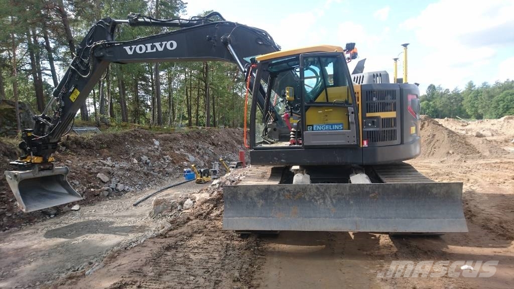 Volvo ECR 235 EL, UTHYRES Roomikekskavaatorid