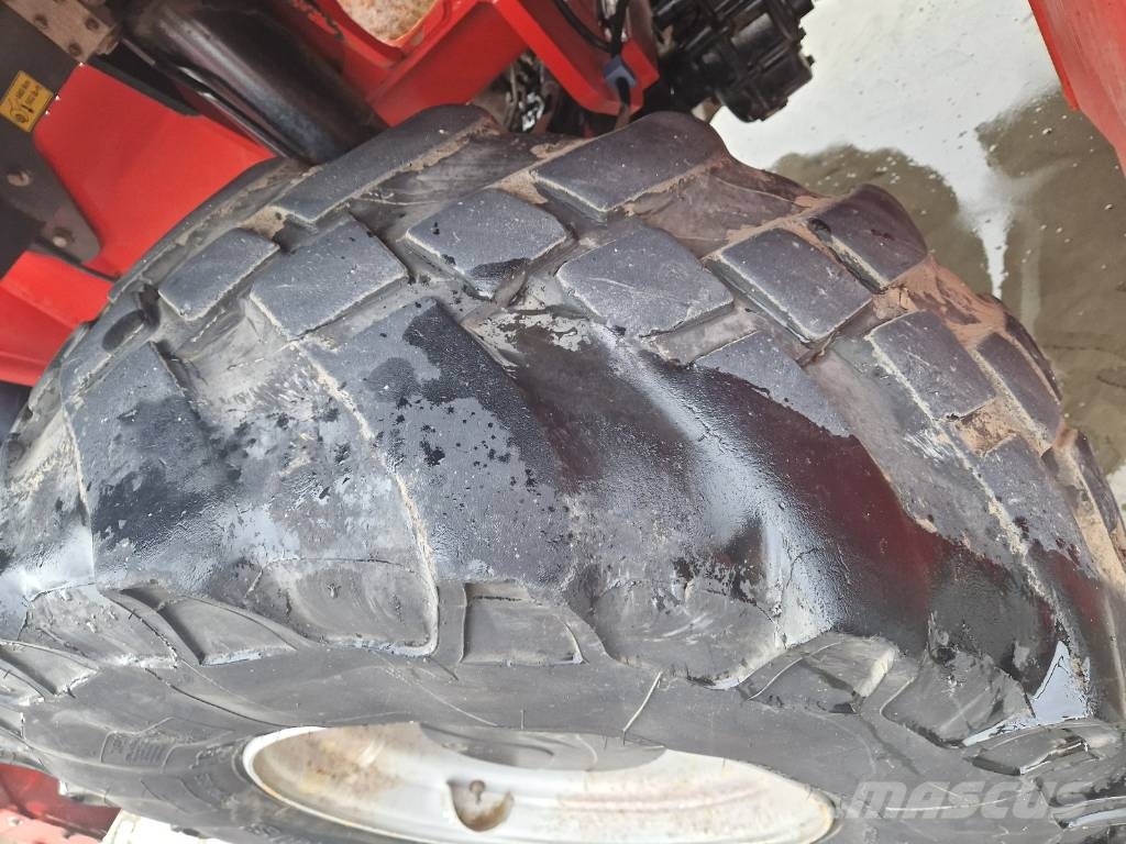 Manitou MRT 2150 Plus Privilege M524 مناولات متداخلة