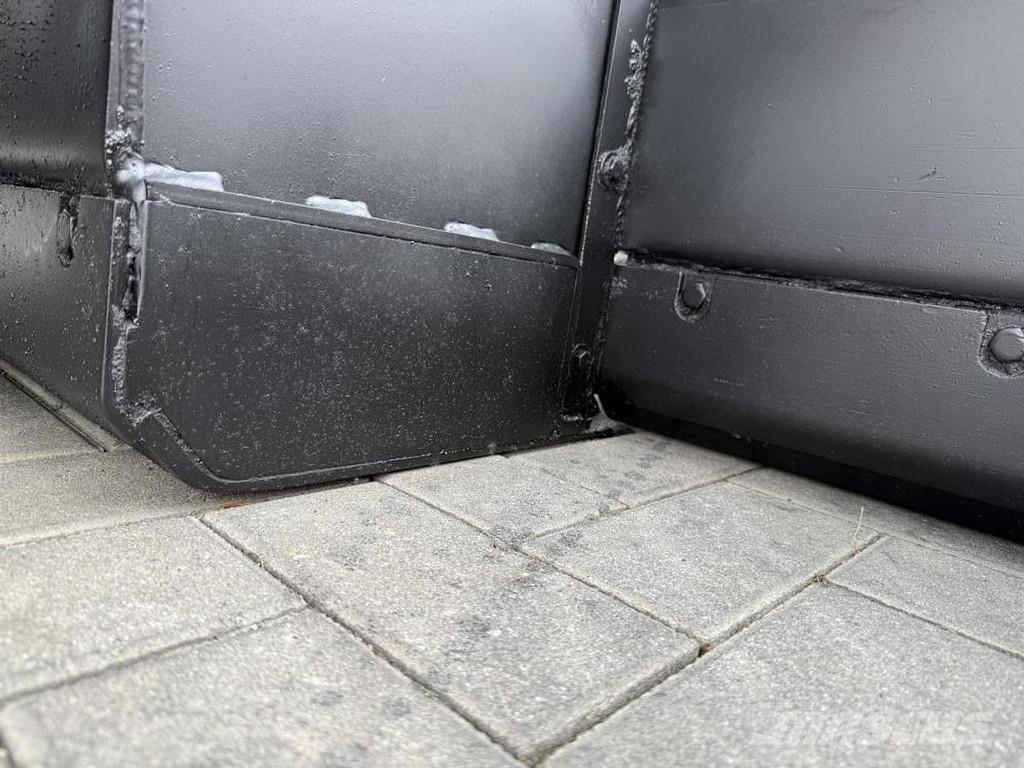 Antec PW 3000 Asfaltni finišeri