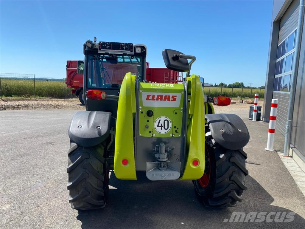 CLAAS Scorpion 7035 VariPower مناولات متداخلة