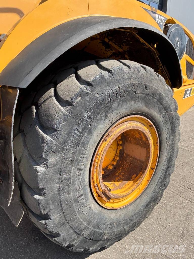Volvo A 40 F TAILGATE 연결식 홀러