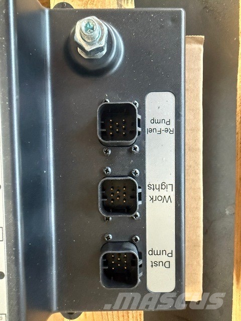 CAT Crusher Engine 24v 1szt module Componenti elettroniche
