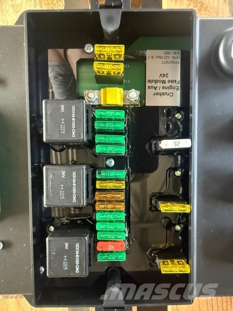 CAT Crusher Engine 24v 1szt module Componenti elettroniche