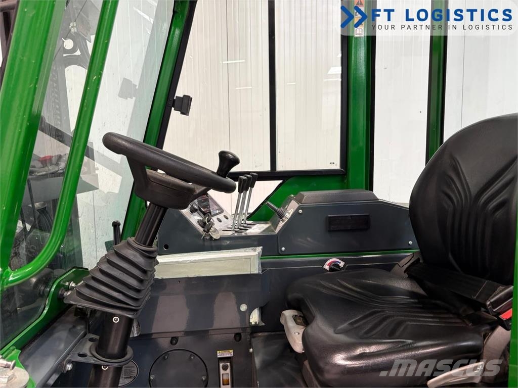 Combilift CB2500 | GAS | TRIPLEX 4900MM | FULL-CABIN | FREE- Wózki widłowe czterokierunkowe