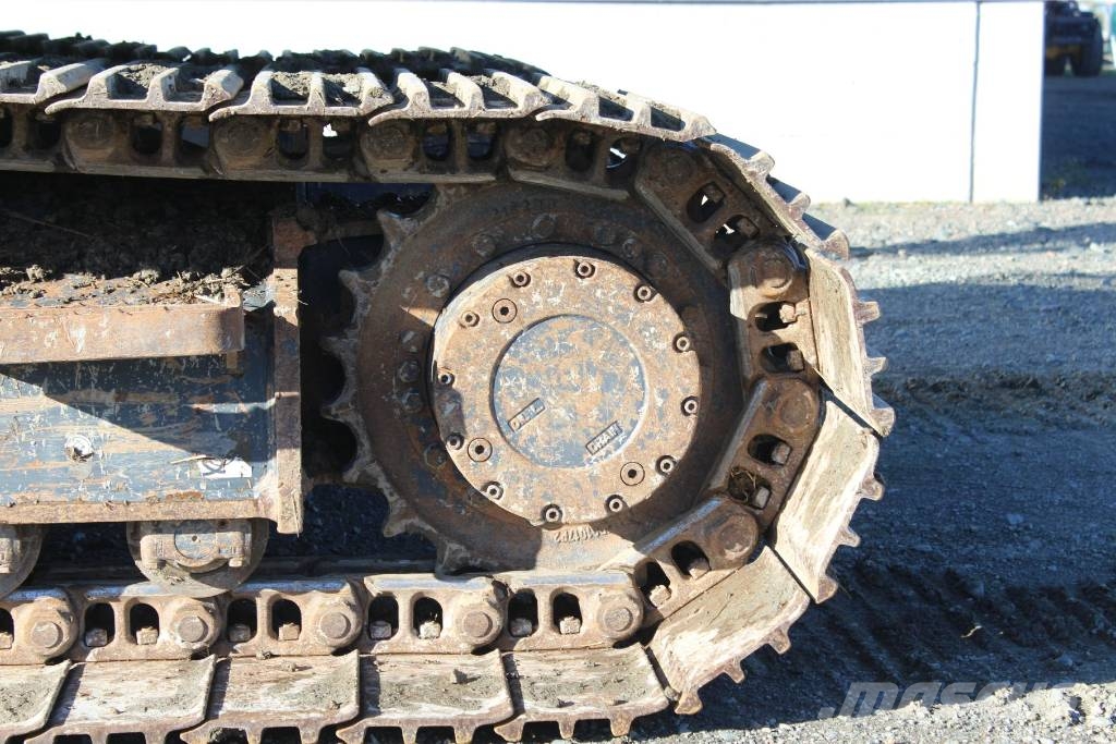 Kobelco SK 140 SR LC Bagri goseničarji