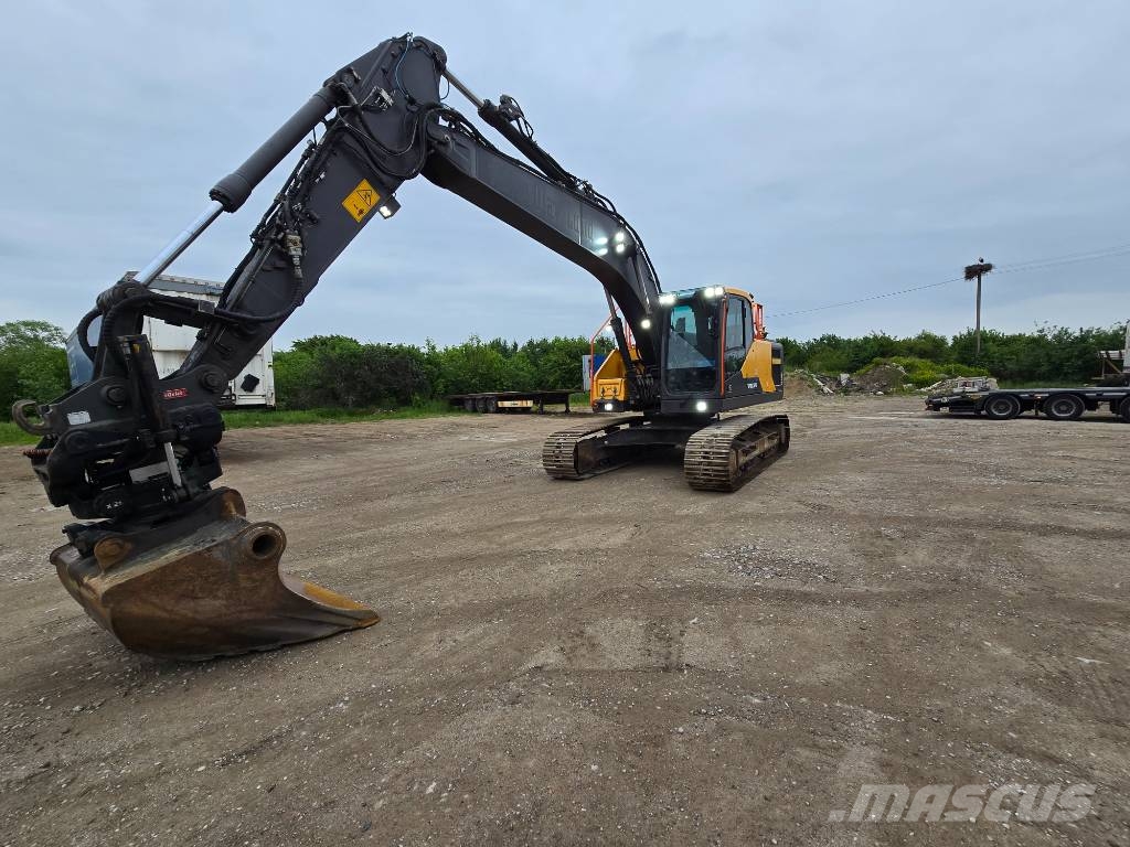 Volvo EC 220 E Rupsgraafmachines