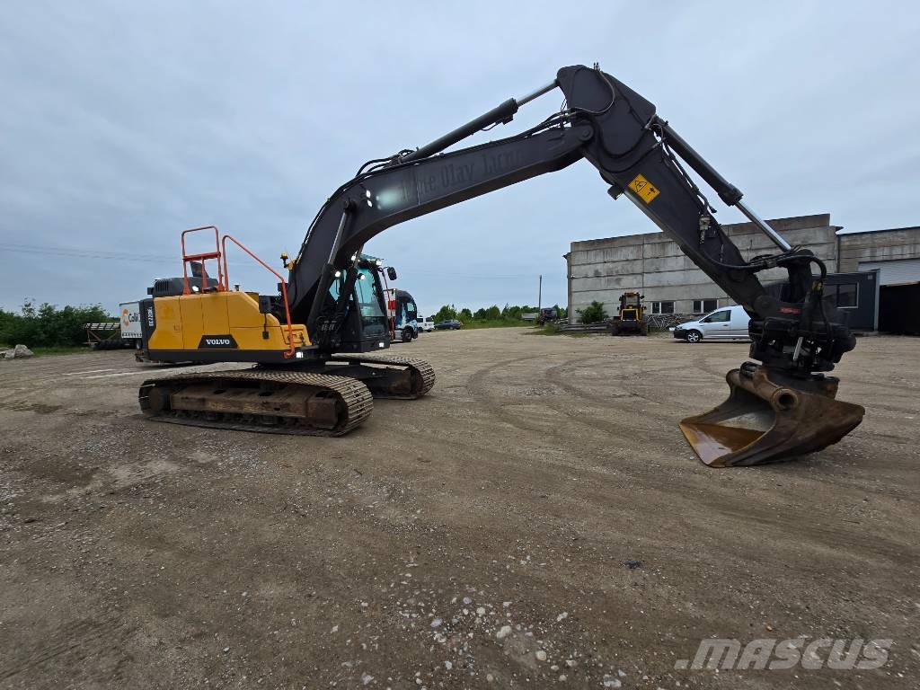 Volvo EC 220 E Rupsgraafmachines