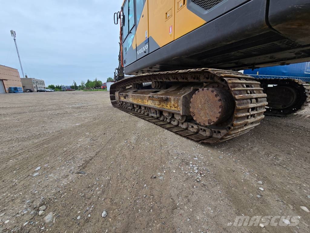 Volvo EC 220 E Rupsgraafmachines