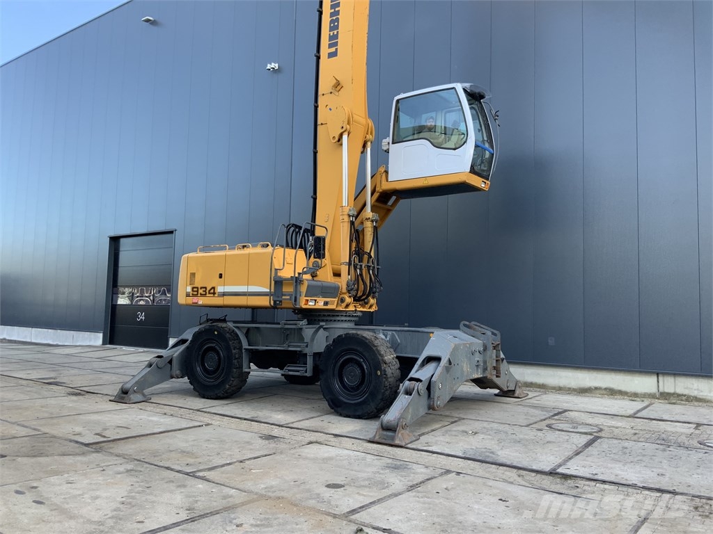 Liebherr A 934 C HD Βιομηχανικά μηχανήματα διαχείρισης αποβλήτων