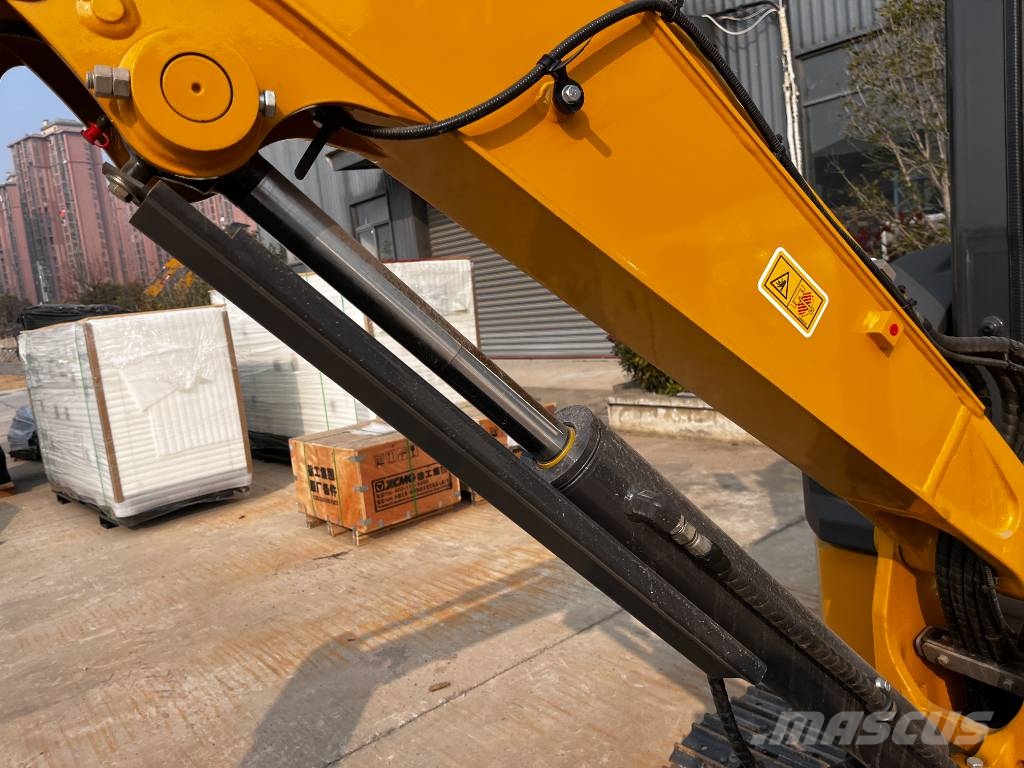 XCMG XE 35 U Minigrävare < 7t