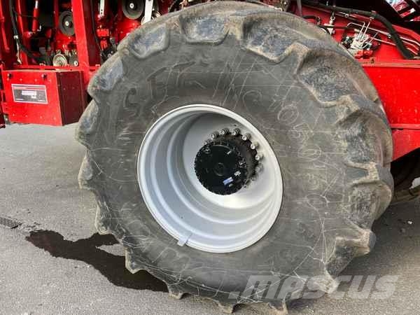 Grimme Varitron 220 PL TT, 2 Row, Self-Propelled P 馬鈴薯收穫機和挖掘機
