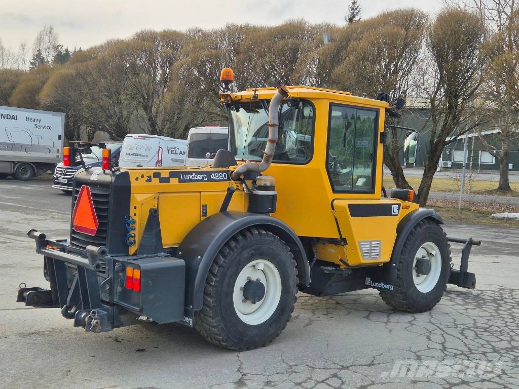 Lundberg 4220 Wielladers