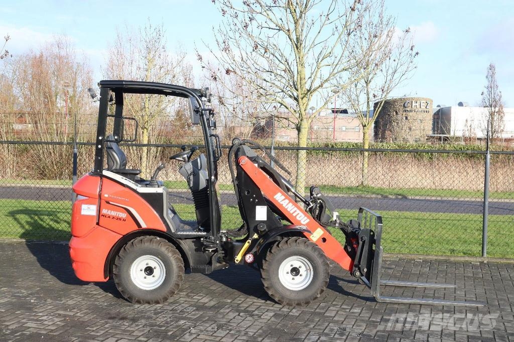 Manitou MLA 2-25 H NEW UNUSED | FORKS | STAGE V Radlader