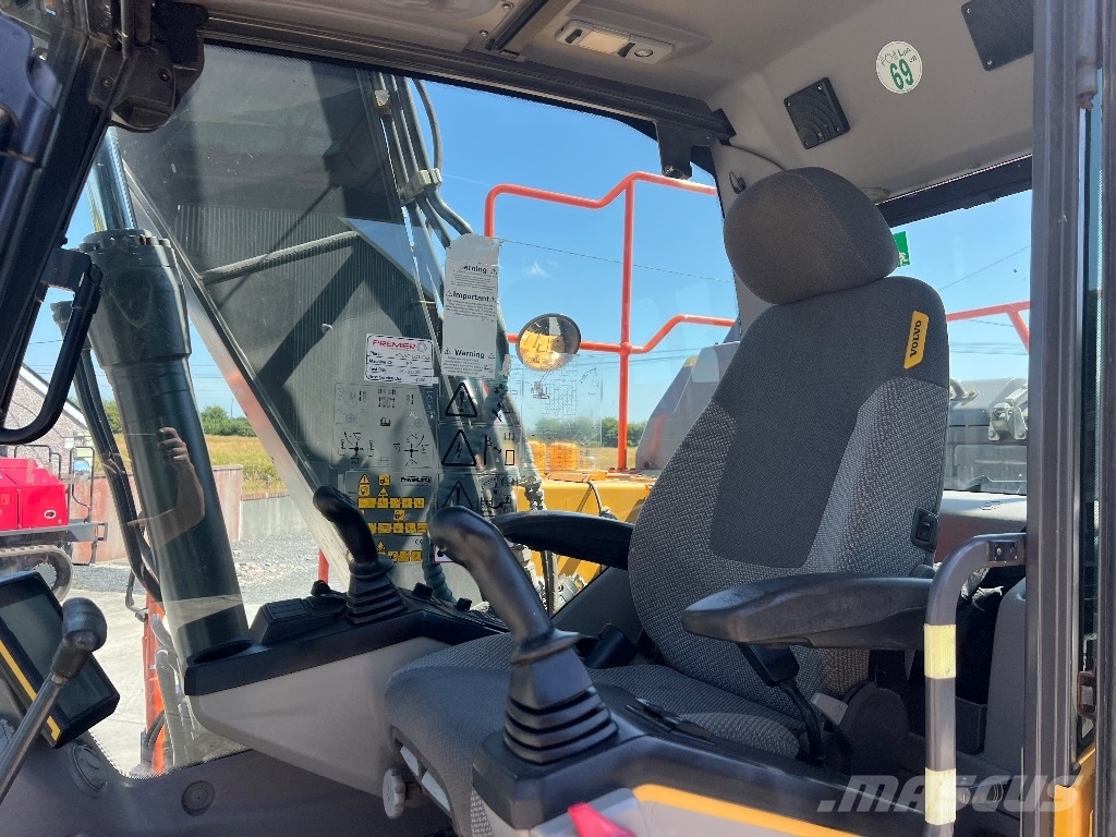 Volvo EC 140 EL Raupenbagger
