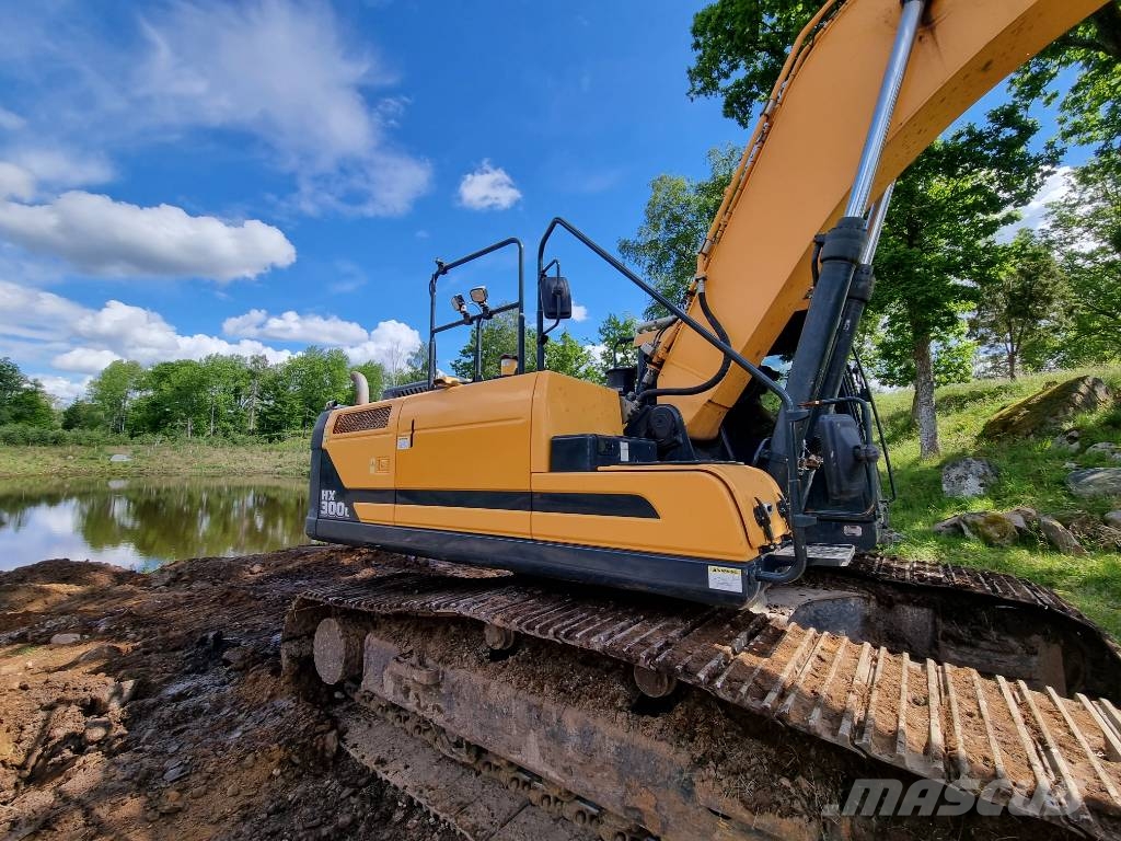 Hyundai HX 300 L Excavadoras sobre orugas