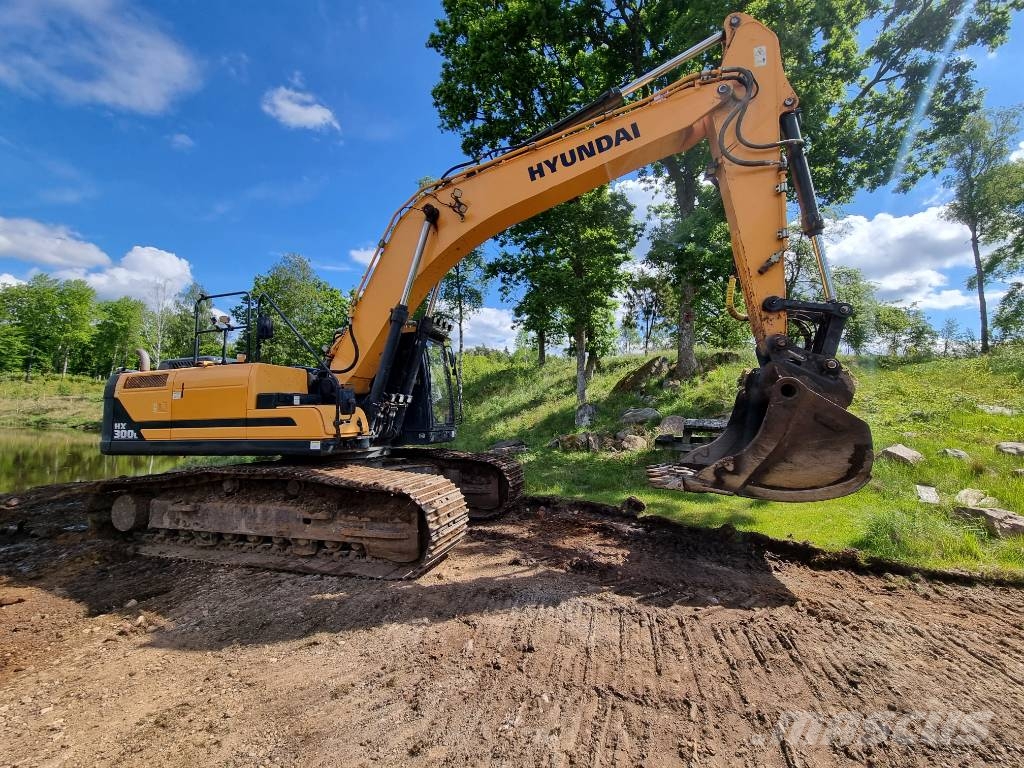 Hyundai HX 300 L Excavadoras sobre orugas
