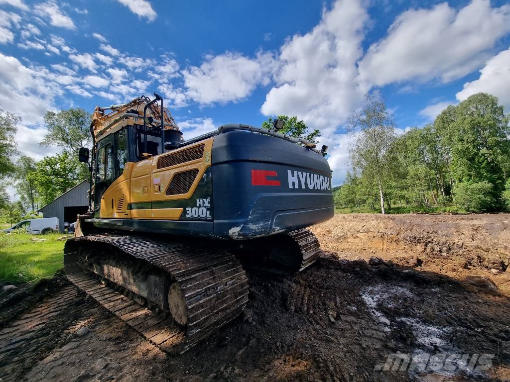 Hyundai HX 300 L Excavadoras sobre orugas