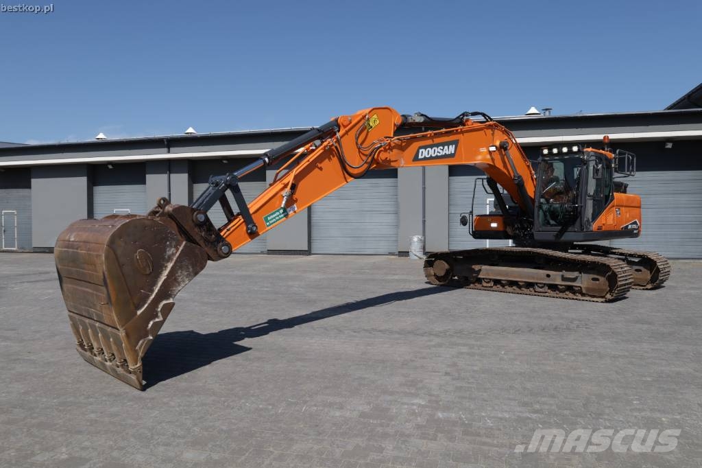 Doosan DX225LC-7 Excavadoras sobre orugas